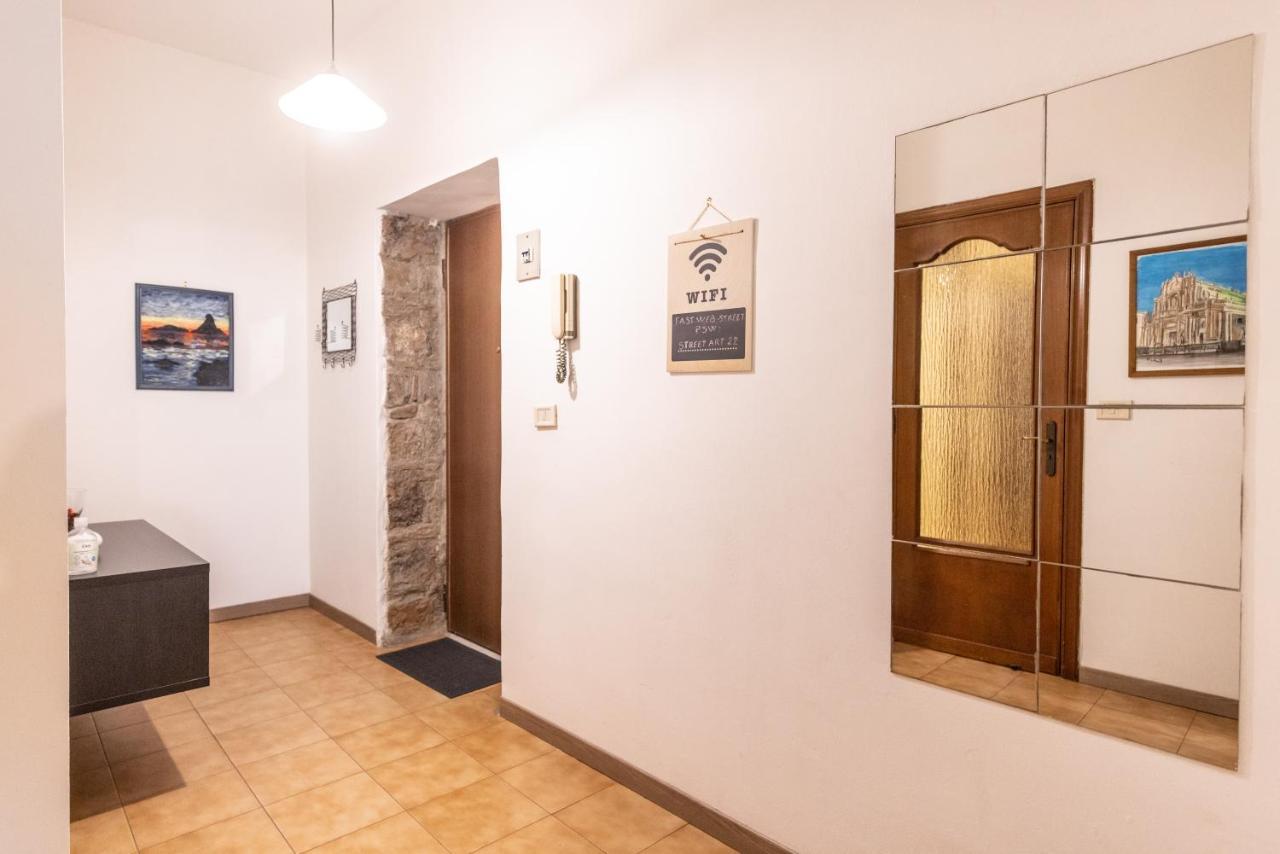 Street Art House Hotel Catania Ngoại thất bức ảnh